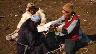 fadhil abhimantra do j3kmhgxm unsplash (1)